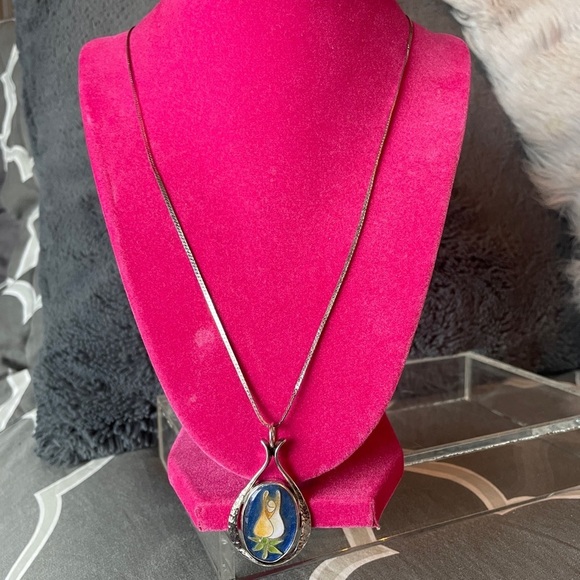 RARE! Ursula Duba Necklace - Picture 5 of 11